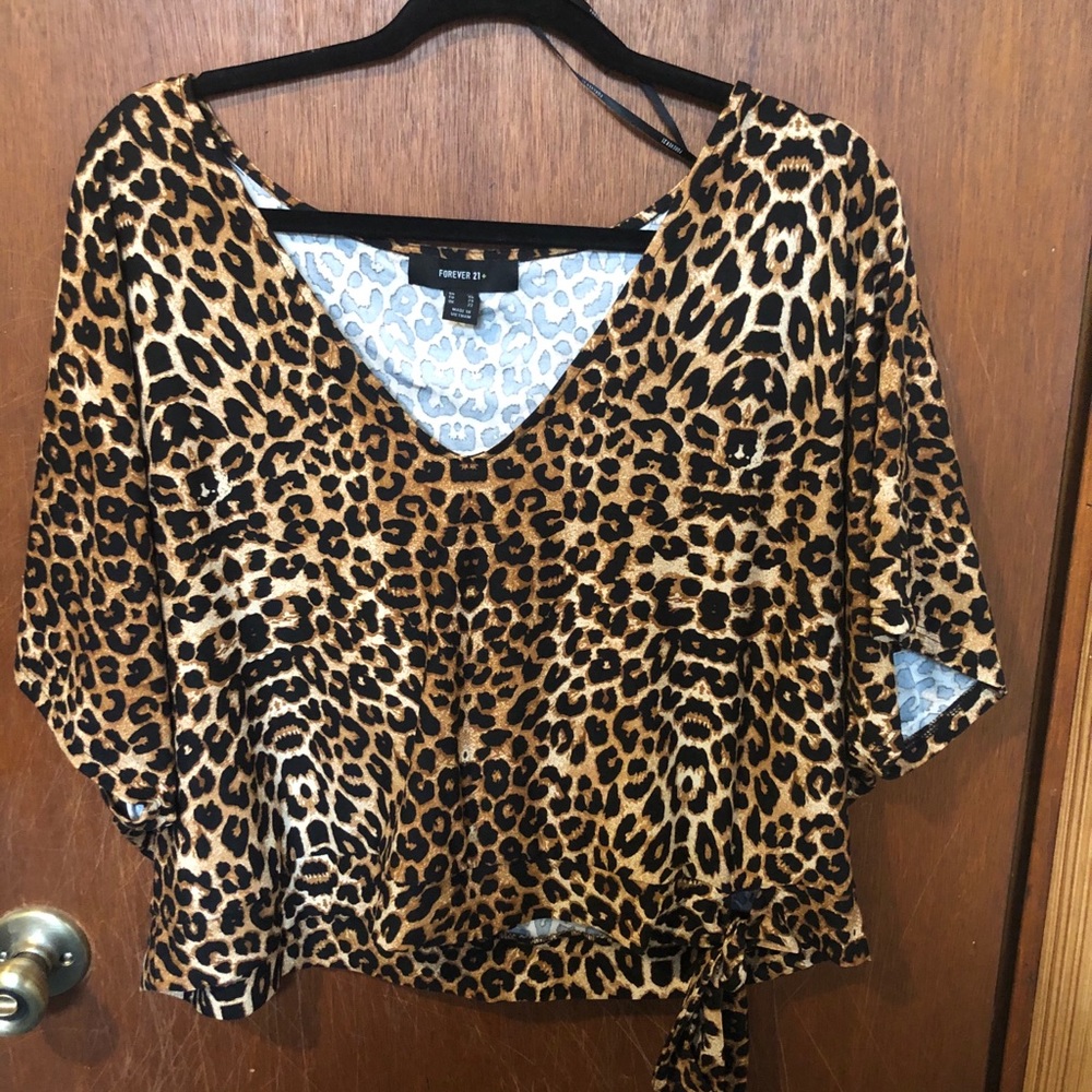 Leopard print crop top